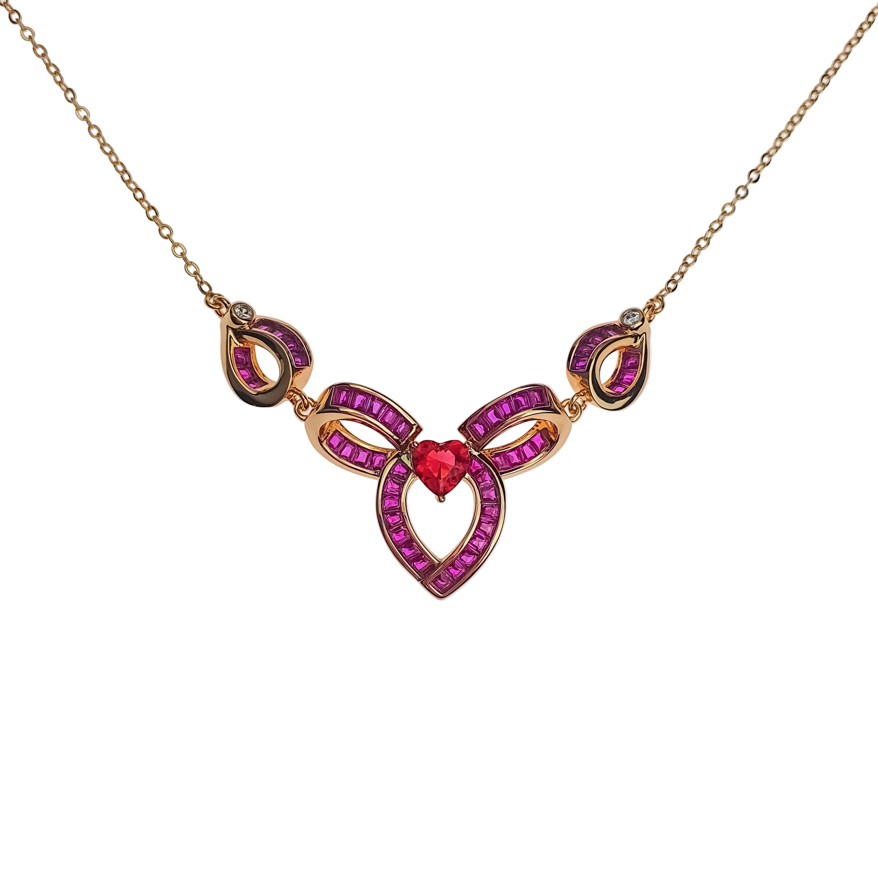 Zelta pārklājuma kaklarota ar sarkanu cirkonu